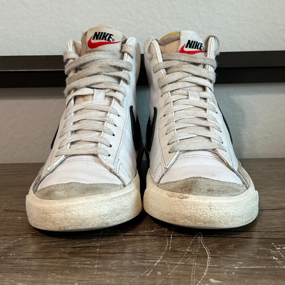 Nike Blazer Mid 77 (CZ1055-100) Women’s Athletic Shoes Sneakers Size 6.5 White - Picture 2 of 8